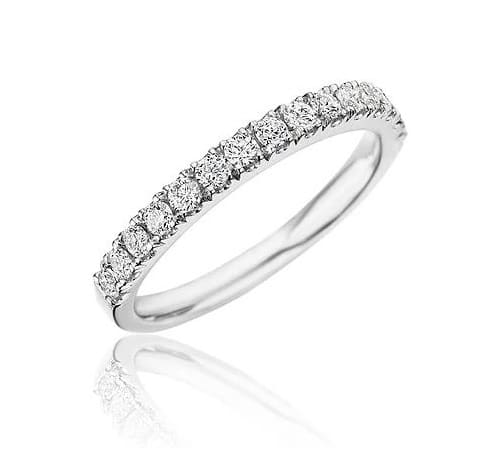 Diamond wedding band with Split prong